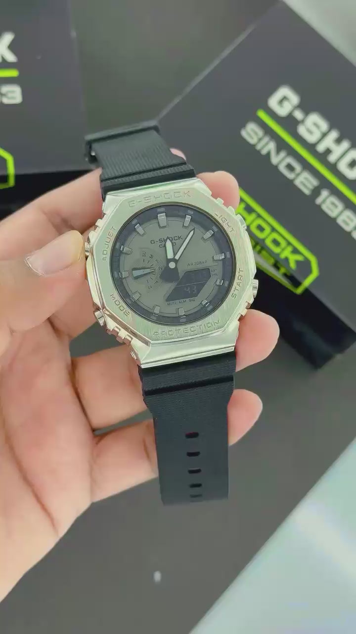 Casio G-Shock GBM-2100A-8B analog-digital watch