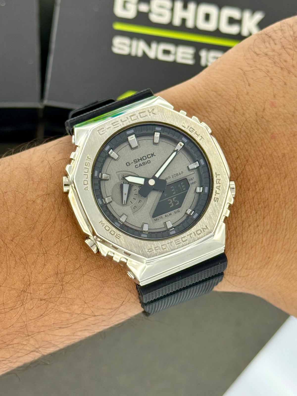 Casio G-Shock GBM-2100A-8B analog-digital watch